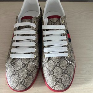 GUCCI MENS ACE GG SUPREME IN BEIGE SHOES NO BOX